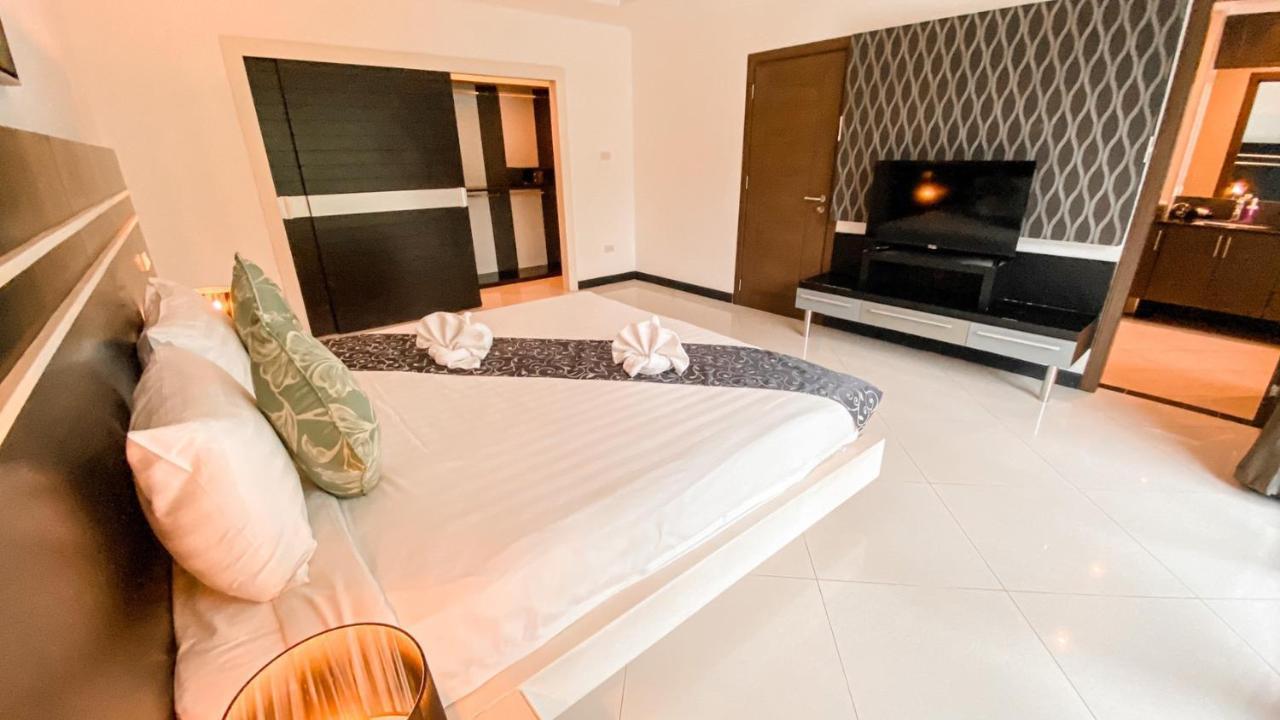 Hidden Palm Pool Villas Pattaya Exterior photo